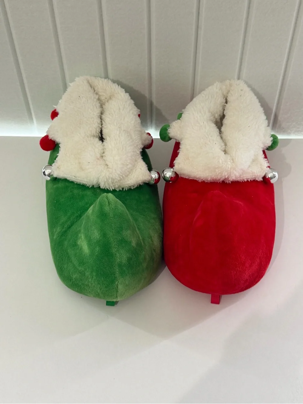 Kids Holiday Elf Slipper Pair - Red & Green with Faux Fur Trim